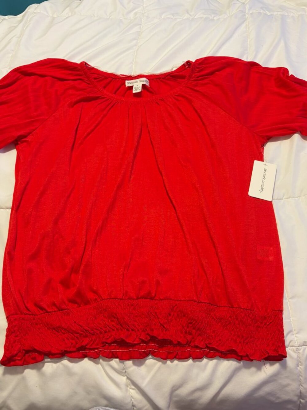 NWT NEW YORK LAUNDRY red tie sleeve top